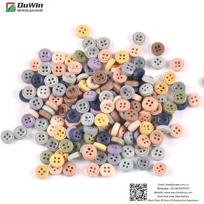 1 Inch Plastic Buttons